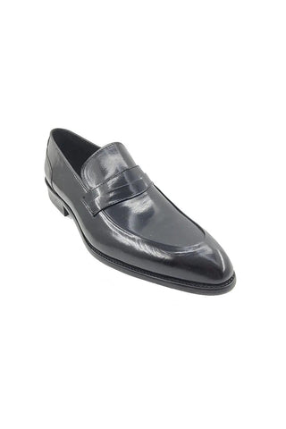 Carrucci KS479-11 Leather Penny Loafer