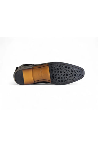 Carrucci KB503X-601E Men’s Embossed Leather Chelsea Boot