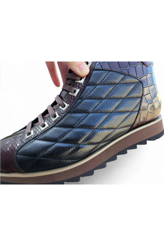 Carrucci KB626-13E Embossed Leather Sneaker