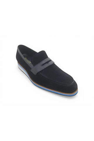 Carrucci KS550-01S Suede Penny Loafer