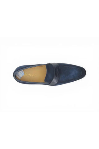 Carrucci KS550-01S Suede Penny Loafer