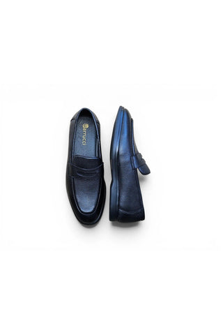 Carrucci KS715-02 Tumbled Leather Penny Loafer