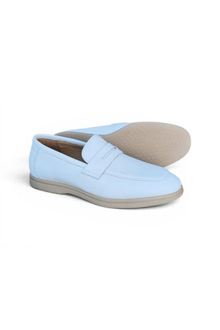 Carrucci KS715-02 Tumbled Leather Penny Loafer