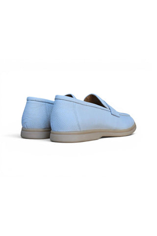 Carrucci KS715-02 Tumbled Leather Penny Loafer
