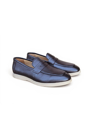 Carrucci KS715-02 Tumbled Leather Penny Loafer