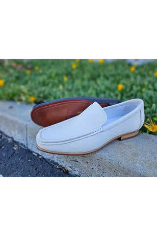 Carrucci KL201-02 Leather Loafer