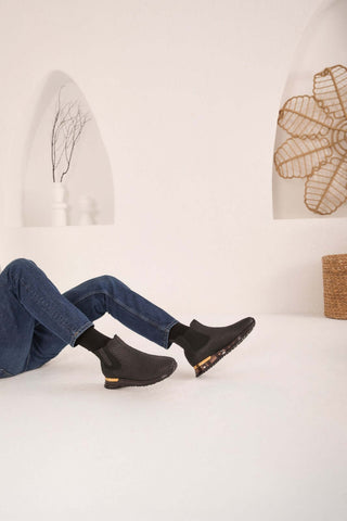 Vinci Panther Leather Chelsea Boot - Black-AmbrogioShoes