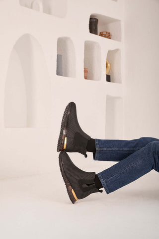 Vinci Panther Leather Chelsea Boot - Black-AmbrogioShoes