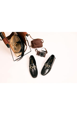 Vinci Pisa Embossed Leather Horse-Bit Loafer - Black-AmbrogioShoes