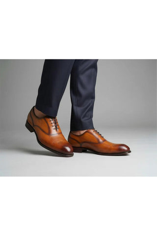 Carrucci Weston Leather Oxford
