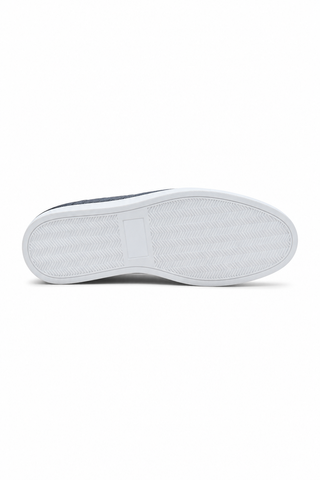 black 04 outsole tread
