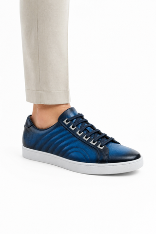 blue 06 on foot