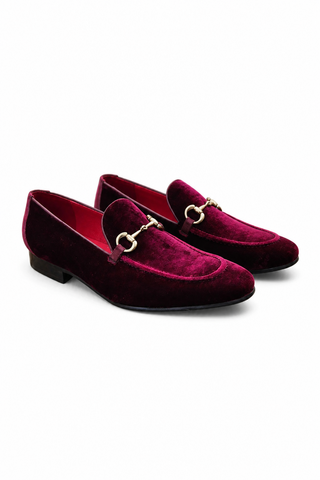 Carrucci KS308-101V Burgundy front view