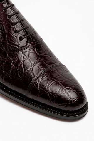 Caporicci Style 5950 Burgundy alligator oxford, toe detail