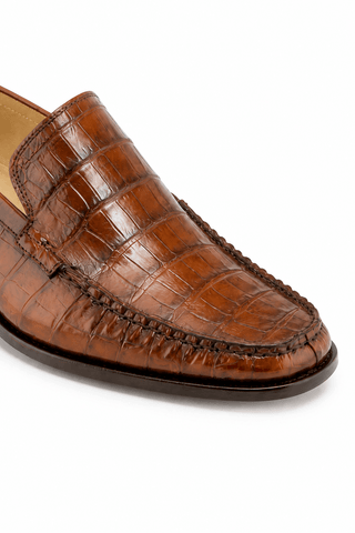 Caporicci Style 940 Gold alligator loafer, vamp and moc-toe detail