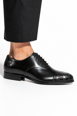 Cesare Paciotti Vit Corsaro Black Oxfords CPM5009 on model