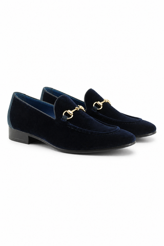 Carrucci KS308-101V Navy onfoot view