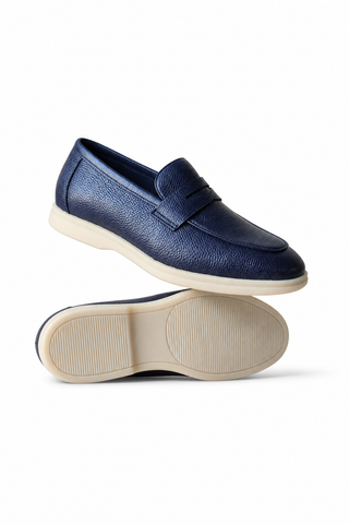 Carrucci KS715-02 navy outsole view