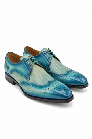 Turquoise 02 front three-quarter