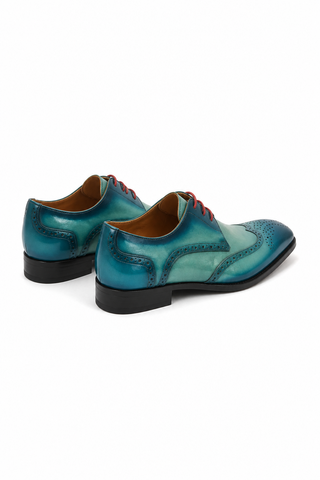 Turquoise 03 rear medial three-quarter