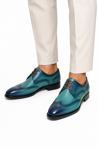 Turquoise 06 on foot
