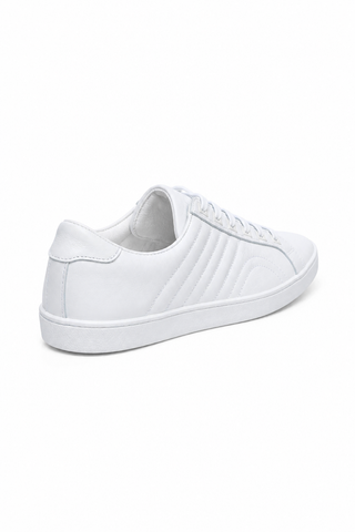 white 03 rear medial three quarter